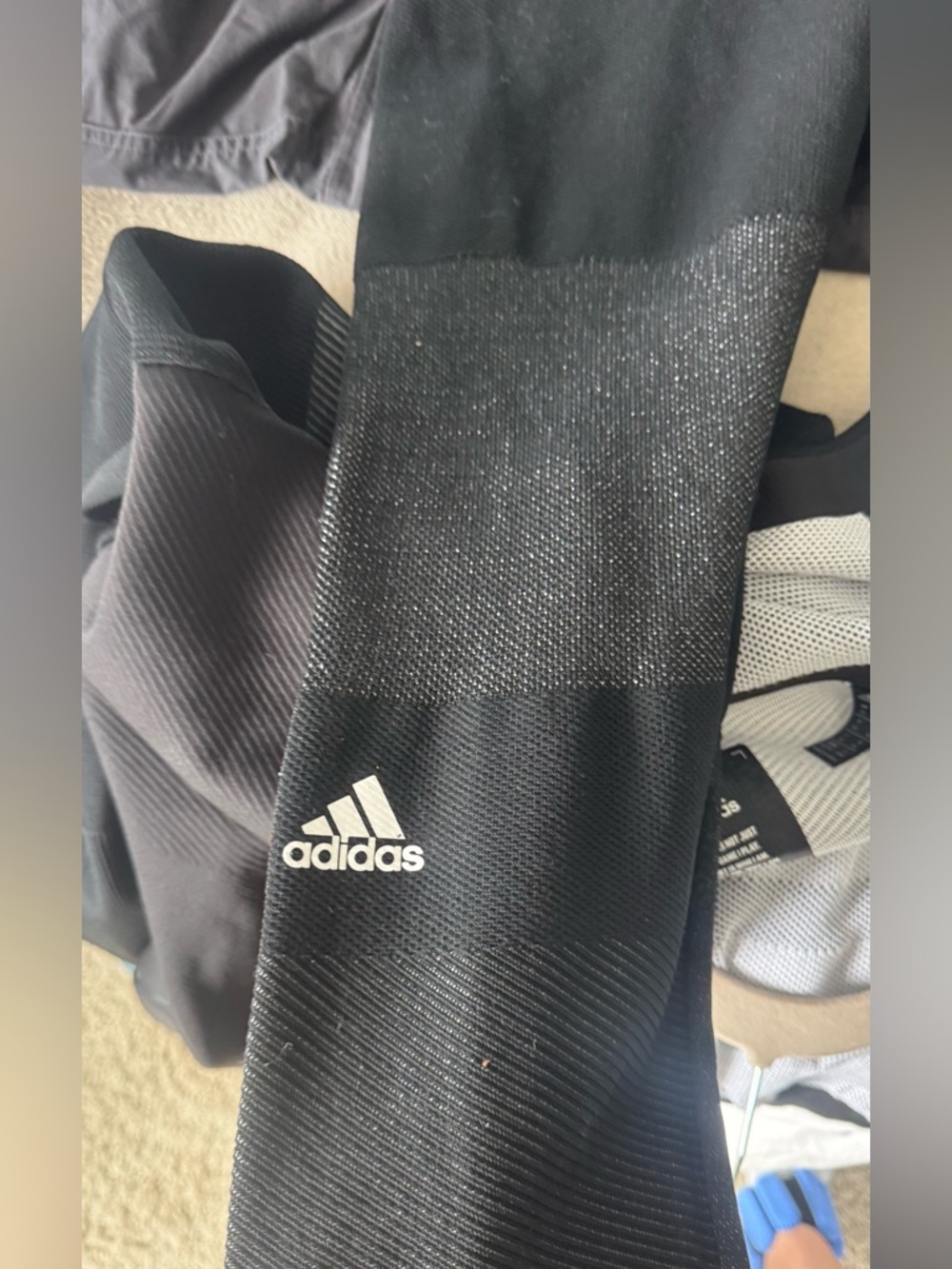 Adidas “stars “ tech fleece jacket and pants - Picture 14 of 14